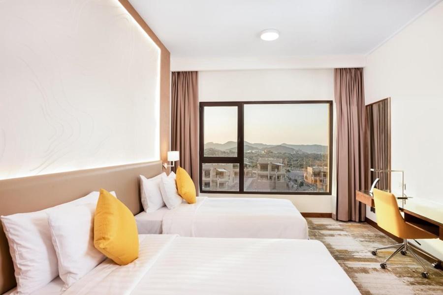 Dusitd2 Naseem Resort, Jabal Akhdar, Oman Низва Екстериор снимка